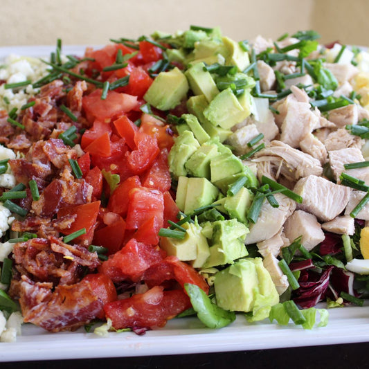 Salad with Chicken, Bacon & Avocado