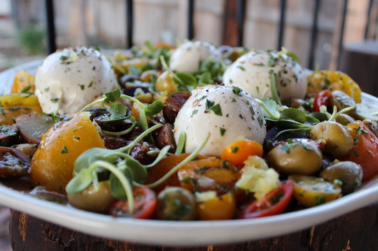Fresh Mozzarella and Vegetable Salad