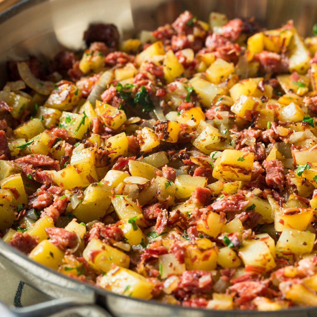 Potatoes with Corned Beef for Breakfast